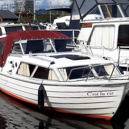 Motor Yacht Amazone Otel Amsterdam Dış mekan fotoğraf